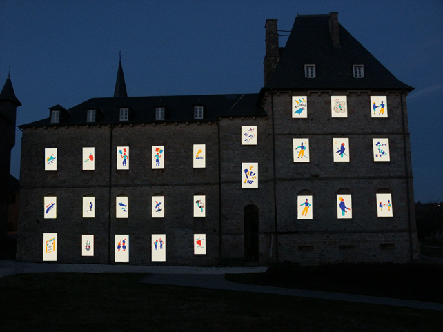 Facade du calendrier de l'Avent Ernesto Tatafiore