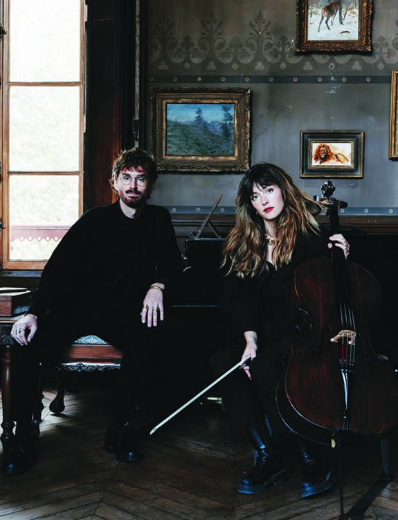 artiste, piano et violoncelle